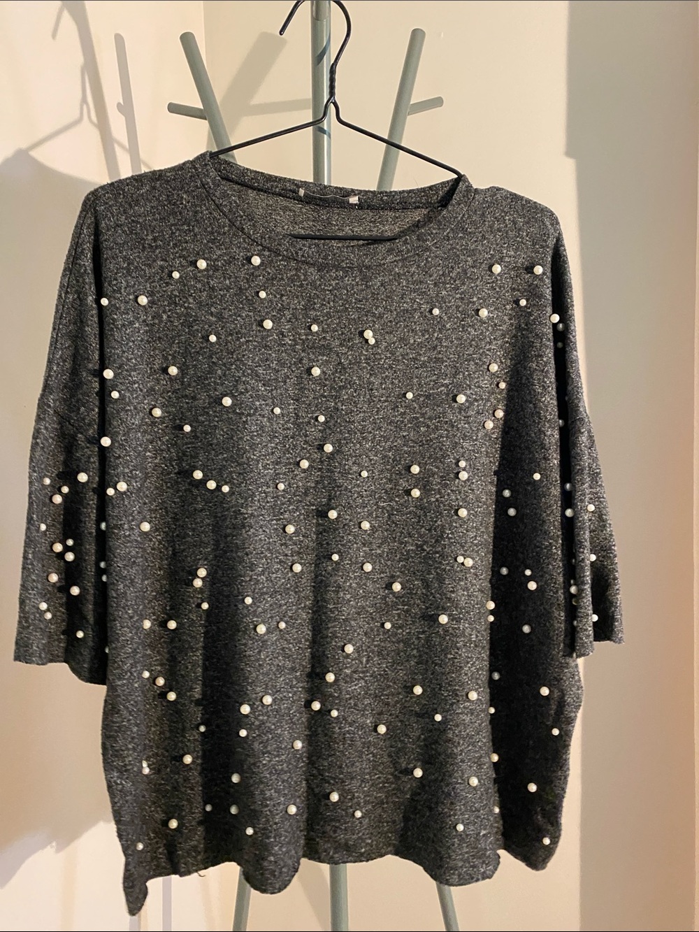Pearl-Embellished Charcoal Knit Top - Women's